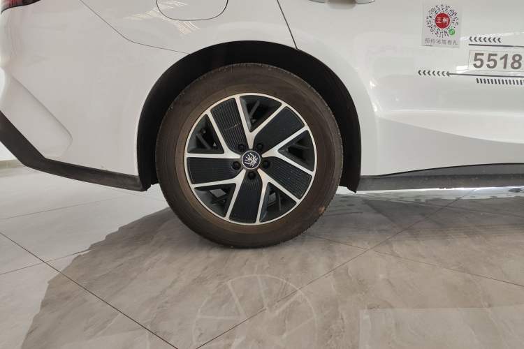 Used BYD Qin L 2024 DM-i 120KM Leading Model
