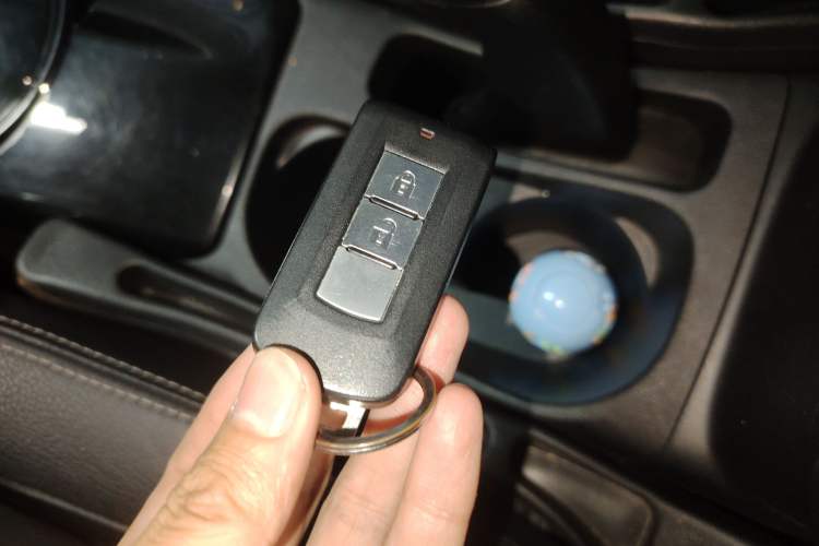 Used Mitsubishi ASX 2018 2.0L CVT Two-Wheel Drive Deluxe Edition
