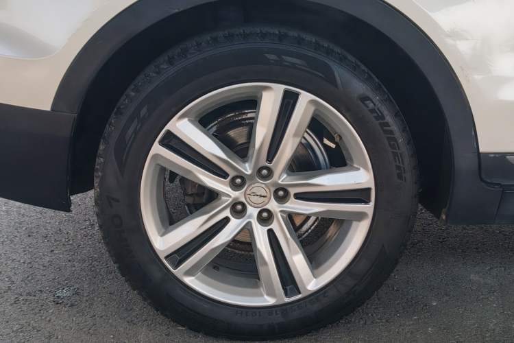 Used Zotye T700 2017 1.8T Dual-Clutch Luxury Model