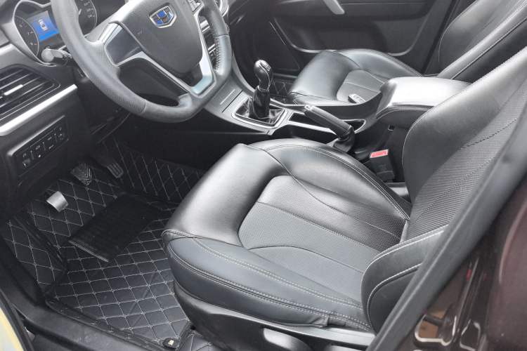 Used Geely Auto Emgrand 2017 Sedan Million Edition 1.5L Manual - Upward Version
