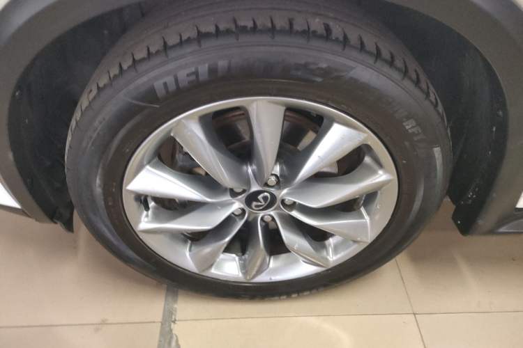 Used Infiniti QX50 2020 2.0T Two-Wheel Drive Fashion Edition
