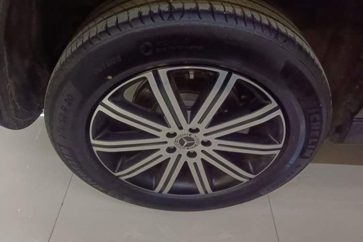 Used Mercedes-Benz GLE 2025 GLE 350 4MATIC Stylish Model
