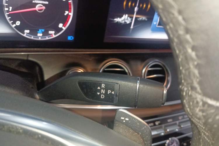 Used Mercedes-Benz E-Class 2017 E 300 L Sport Luxury Edition