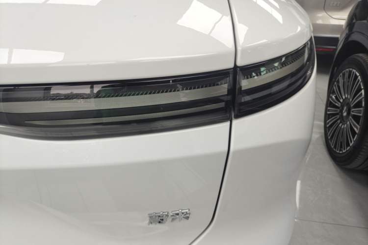 Used Nio ES8 2024 75 kWh
