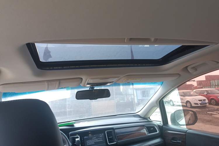 Used Honda Elysion 2016 2.4L Classic Edition
