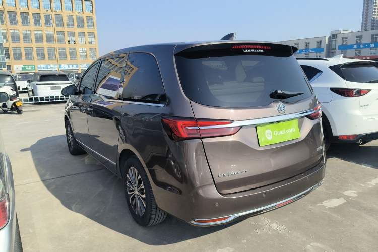 Used Buick GL8 2021 Land Cruiser Executive Class 652T Luxury Model
