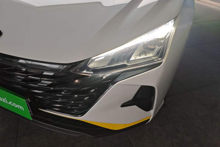 Used Dongfeng Aeolus Yixuan 2023 Mach Edition 1.5T Automatic Dream-Chasing Rider Version