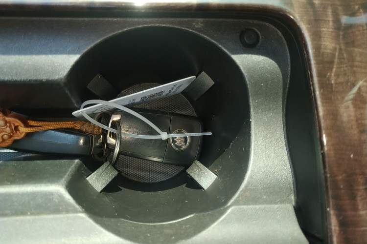 Used Buick LaCrosse 2013 2.4L SIDI Elite Comfort Version
