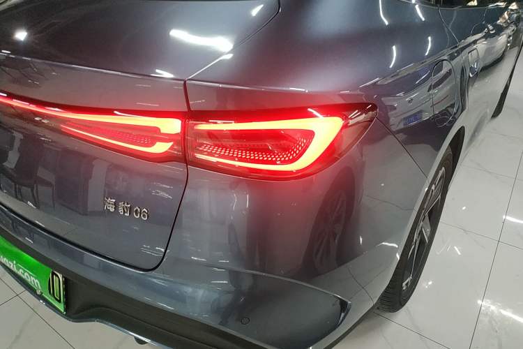 Used BYD Seal 06 New Energy 2024 DM-i 120KM Flagship Model
