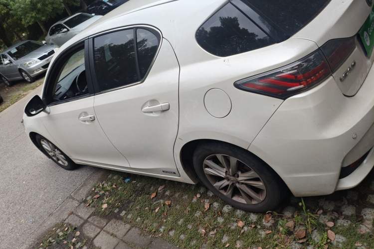 Used Lexus CT 2014 CT200h Elite Edition Monochrome
