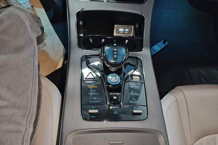 Used BYD Han 2025 DM-i 125KM LiDAR-Powered Intelligent Driving Model