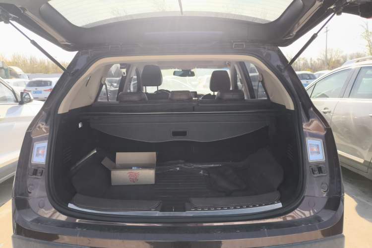 Used Baojun 560 2017 1.5T DCT Flagship Model
