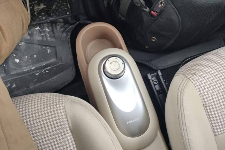 Used Wuling Hongguang MINIEV 2025 Four-Door Version Premium Edition
