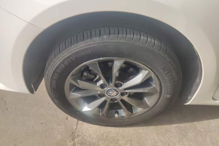 Used BYD Qin 2019 1.5L Automatic Prestige Model

