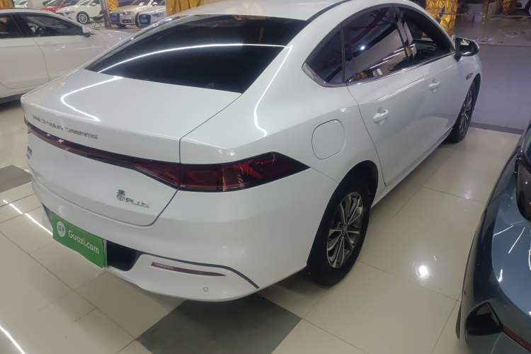 Used BYD Qin PLUS 2024 HONOR Edition DM-i 55KM Leading Model
