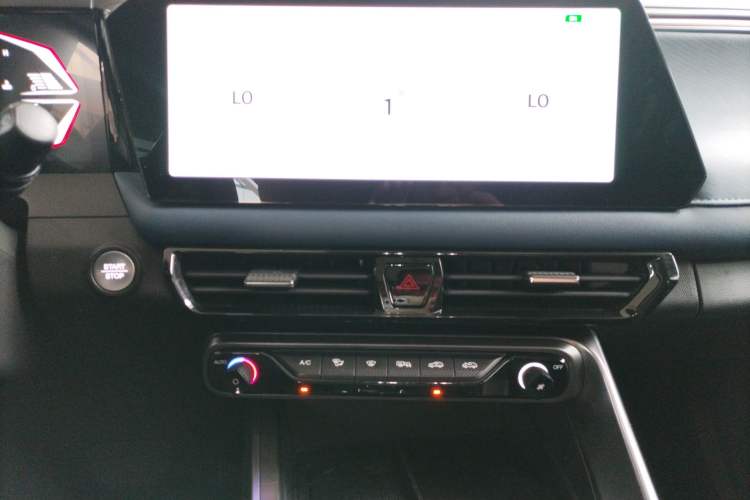 Used GAC Trumpchi GS3 2023 Shadow Speed 270T Dynamic Intelligence Edition
