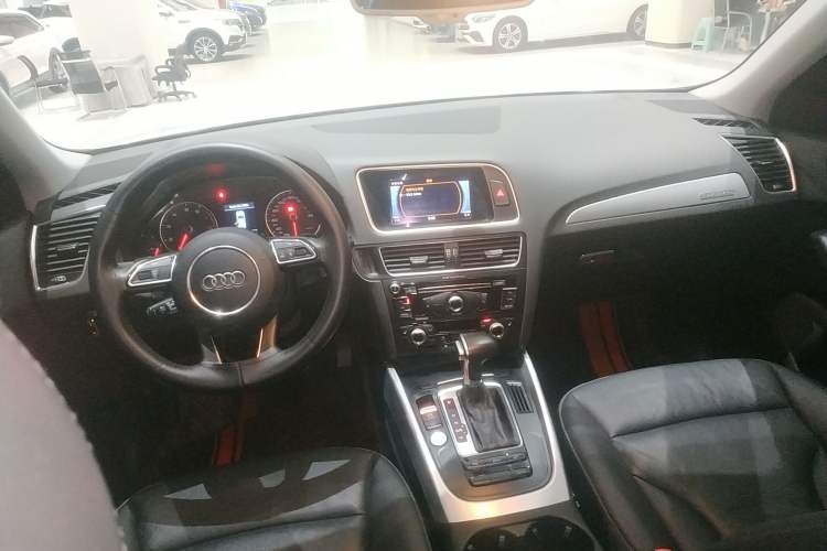 Used Audi Q5 2017 40 TFSI Technology Edition
