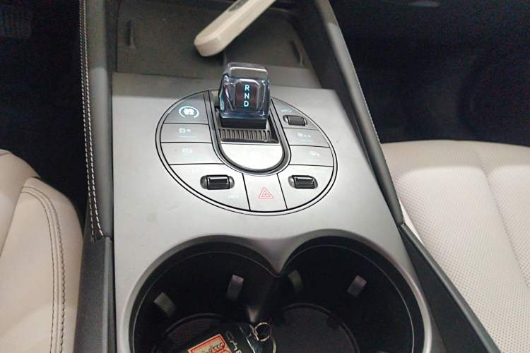 Used BYD Seal 06 New Energy 2024 DM-i 80KM Prestige Model
