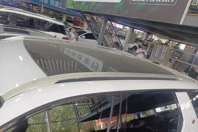 Used Land Rover Discovery Sport 2016 2.0T SE
