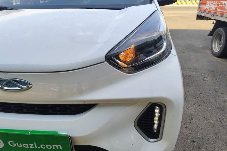 Used Chery Little Ant 2021 150 000 Yuan "Ant Fan" Edition New Ant Xuan Version Lithium-NMC Battery
