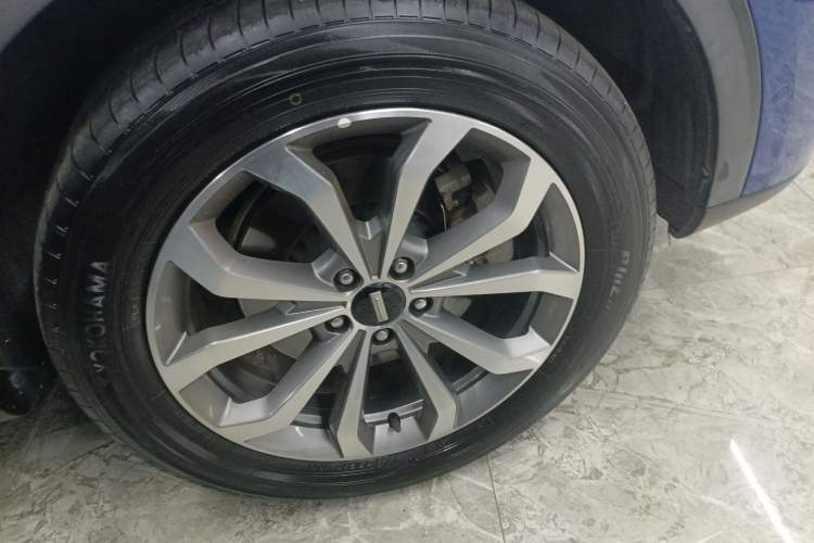 Used Wey VV6 2018 2.0T Two-Wheel Drive Flagship Version China V Standard
