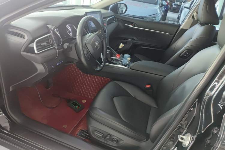 Used Toyota Camry 2023 2.0GVP Premier Edition