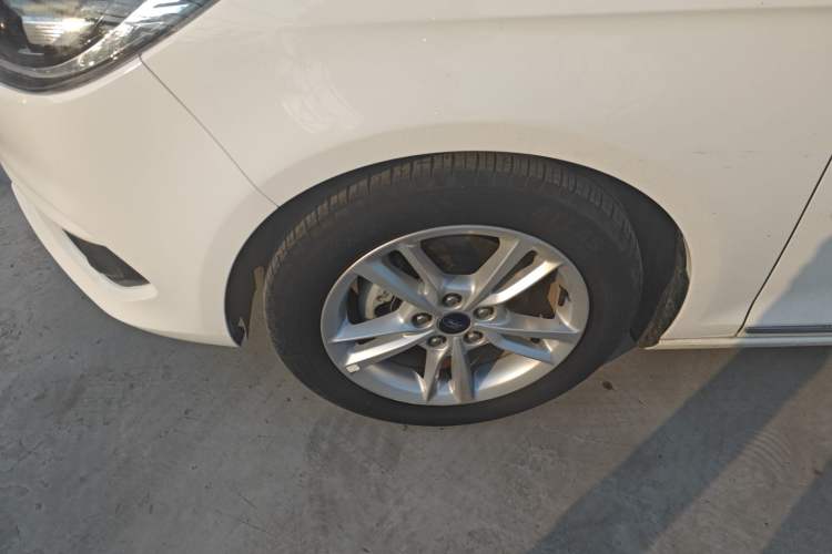 Used Ford Escort 2019 Revised Version 1.5L Automatic Enjoyment Type China VI Standard