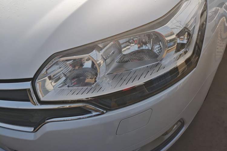 Used Citroen C5 2014 1.6T Automatic Luxury Model
