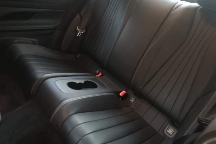 Used Mercedes-Benz E-Class 2021 E 260 Coupe
