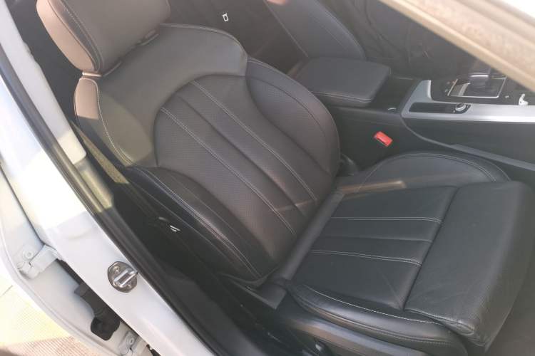 Used Audi A4L 2020 40 TFSI Fashion Dynamic Model