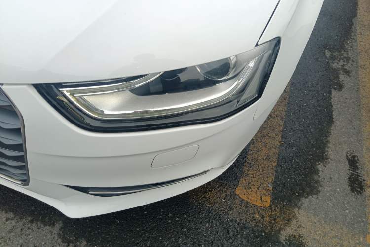 Used Audi A4L 2016 30 TFSI Collector's Edition Automatic Comfort Model