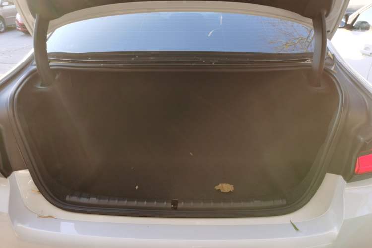 Used BMW 5 Series 2022 Second Facelift 525Li M Sport Package
