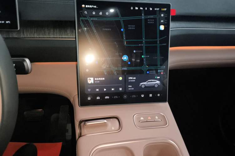 Used Nio EC6 2024 75 kWh
