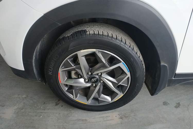 Used Hyundai Tucson 2019 280TGDi Dual-Clutch Two-Wheel Drive Fashion Edition China VI Standard