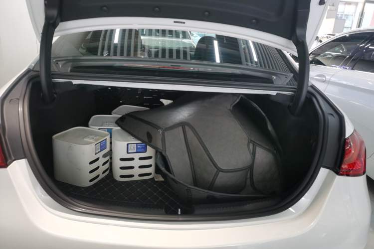 Used Mercedes-Benz C-Class 2022 Revised C 260 L Starry Night Sport Edition
