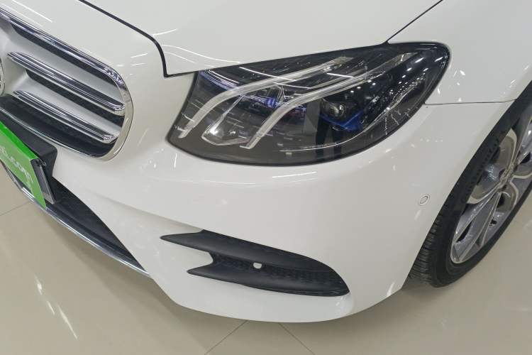 Used Mercedes-Benz E-Class 2020 Restyled E 300 L Sporty and Stylish Edition
