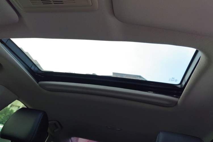 Used Honda Civic 2016 220TURBO CVT Prestige Edition
