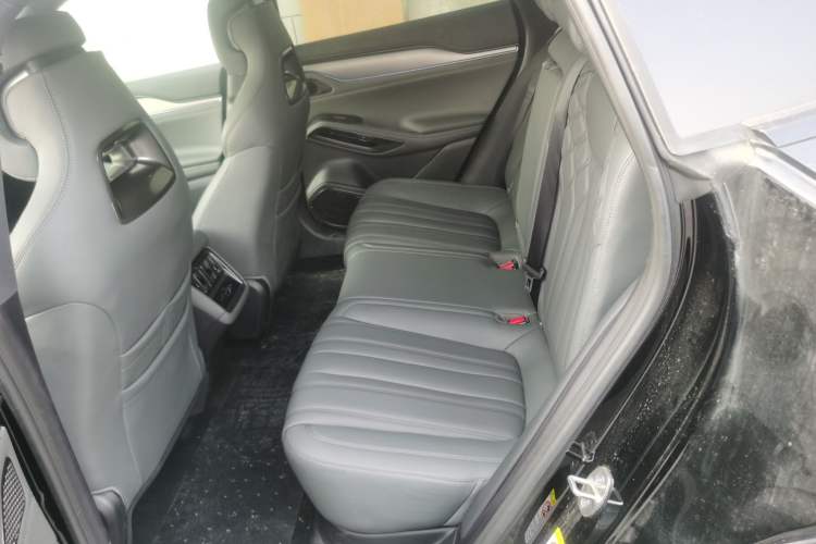 Used BYD Song L EV 2025 Intelligent Driving Version 662 km LiDAR Excellence Edition