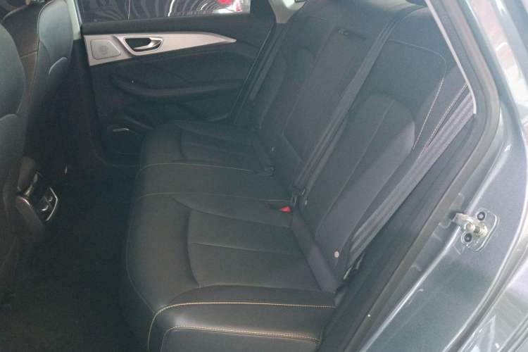 Used Roewe i6 MAX New Energy 2022 EV 500 Skyroof Flagship Edition