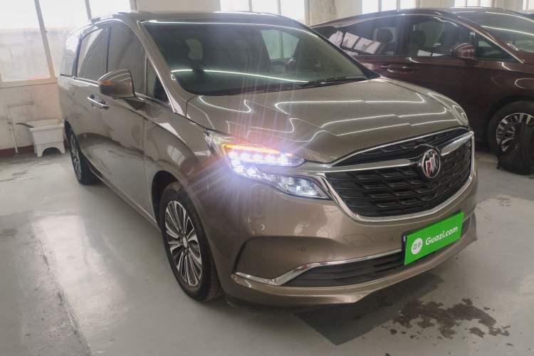 Used Buick GL8 2021 ES Landtrek 653T Luxury Model
