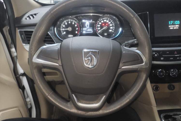 Used Baojun 730 2016 1.5L Manual Comfort Version 7 Seats China V Emission Standard
