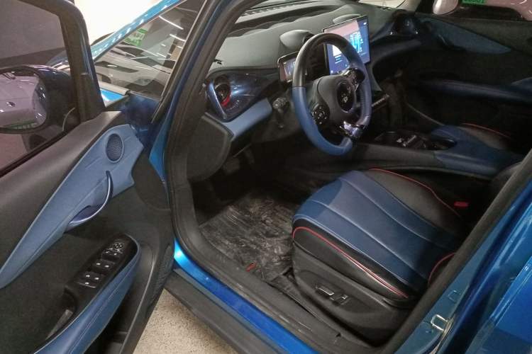 Used BYD Dolphin 2021 405 km Fashion Edition
