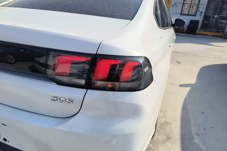 Used Peugeot 308 2016 1.6L Automatic Luxury Edition