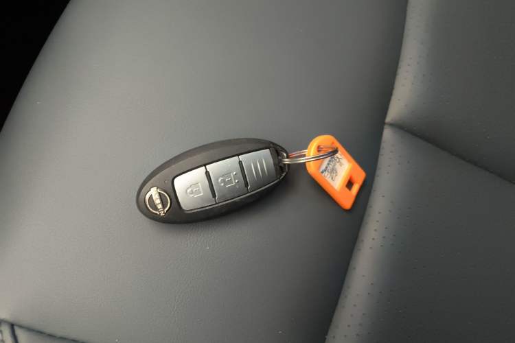 Used Nissan Qashqai 2025 Honor 2.0L CVT XV+ Leading Edition