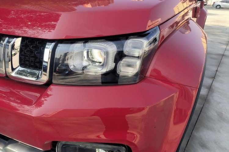 Used BAIC Off-Road BJ40 2023 2.0T Automatic Four-Wheel Drive Urban Hunter Edition Chivalrous Type
