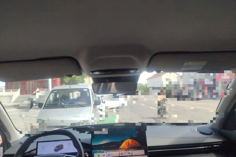 Used  E5 2024 440km Launch Edition
