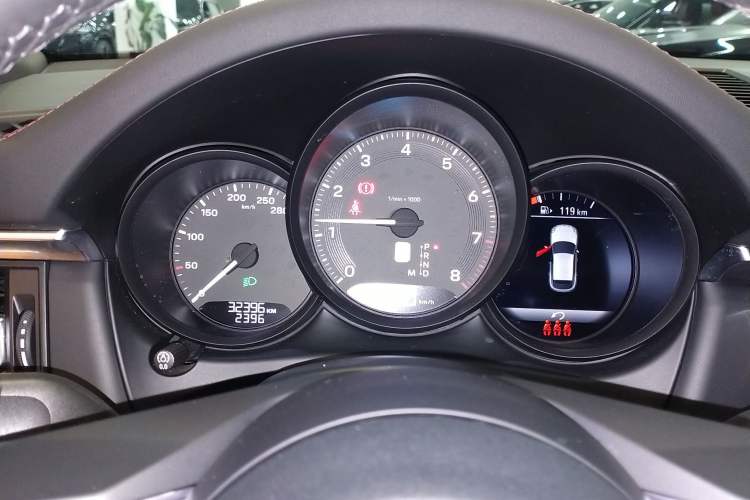 Used Porsche Macan 2022 Macan 2.0T
