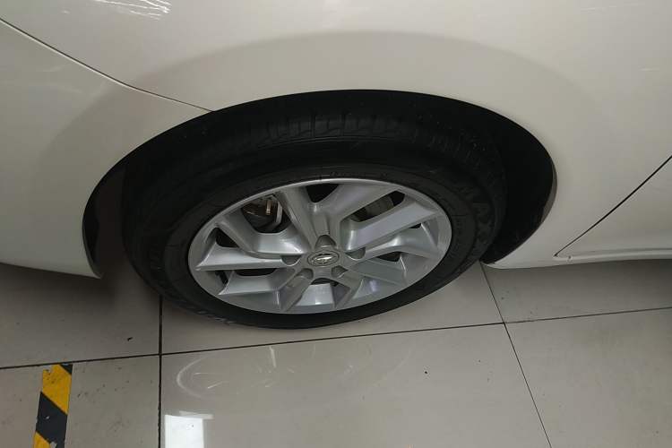 Used Nissan Tiida 2023 1.6L CVT Smart Drive Version
