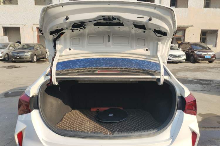 Used Hyundai Verna 2020 1.4L Manual GS Youth Edition