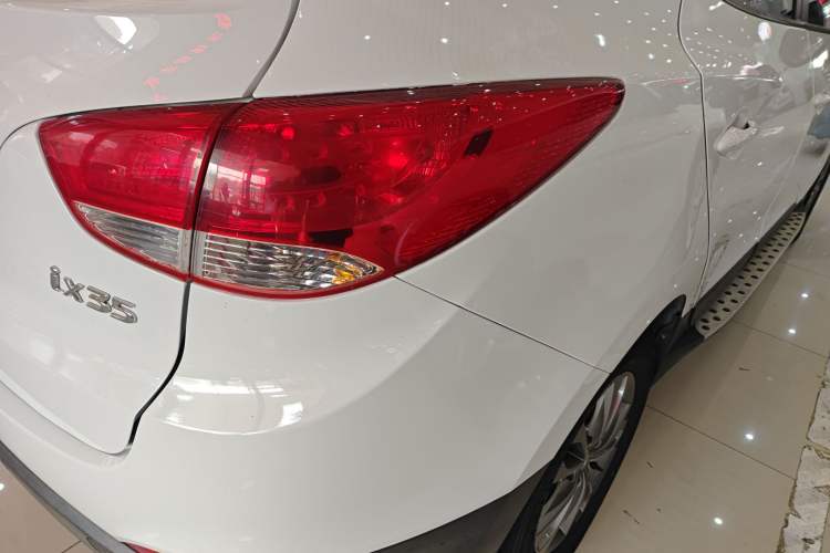 Used Hyundai ix35 2013 2.0L Automatic Two-Wheel Drive Comfort GL China V Standard
